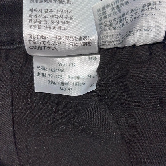 Black LEVI’S “High Rise Skinny” Jeans - WOMENS SIZE: 31/32 - Picture 4 of 4